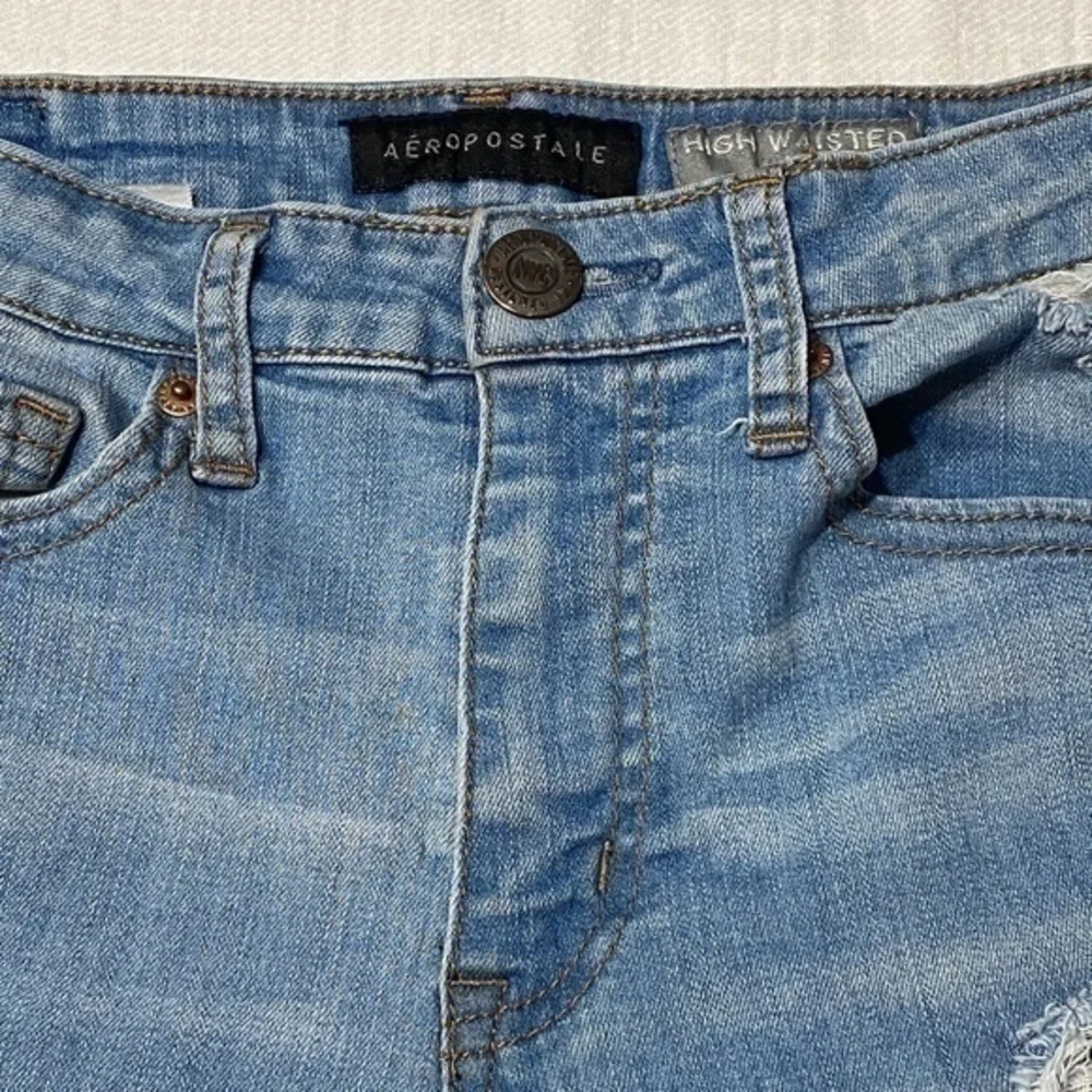 Aeropostale Distressed High Rise Shorts Women 4